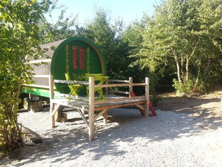 Roulotte irlandaise au Domaine de la Boëre