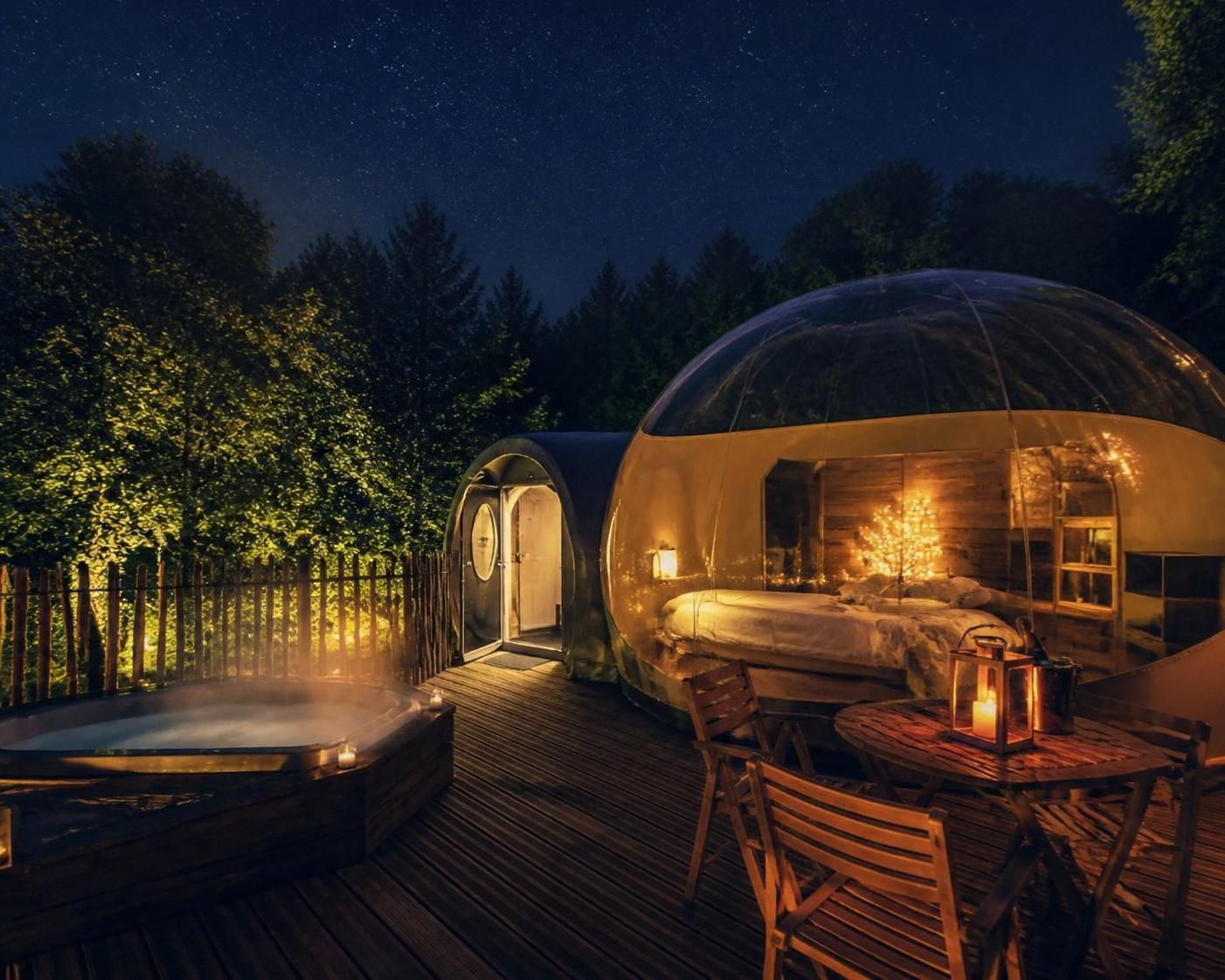 vivez une nuit insolite en vendée pour une expérience inoubliable alliant charme, nature et originalité. réservez dès maintenant votre escapade unique.